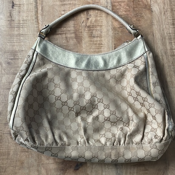 Gucci shoulder bag - Picture 2 of 5